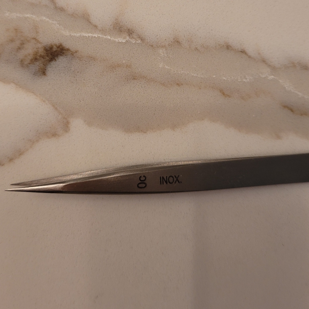 Pointed Tweezers